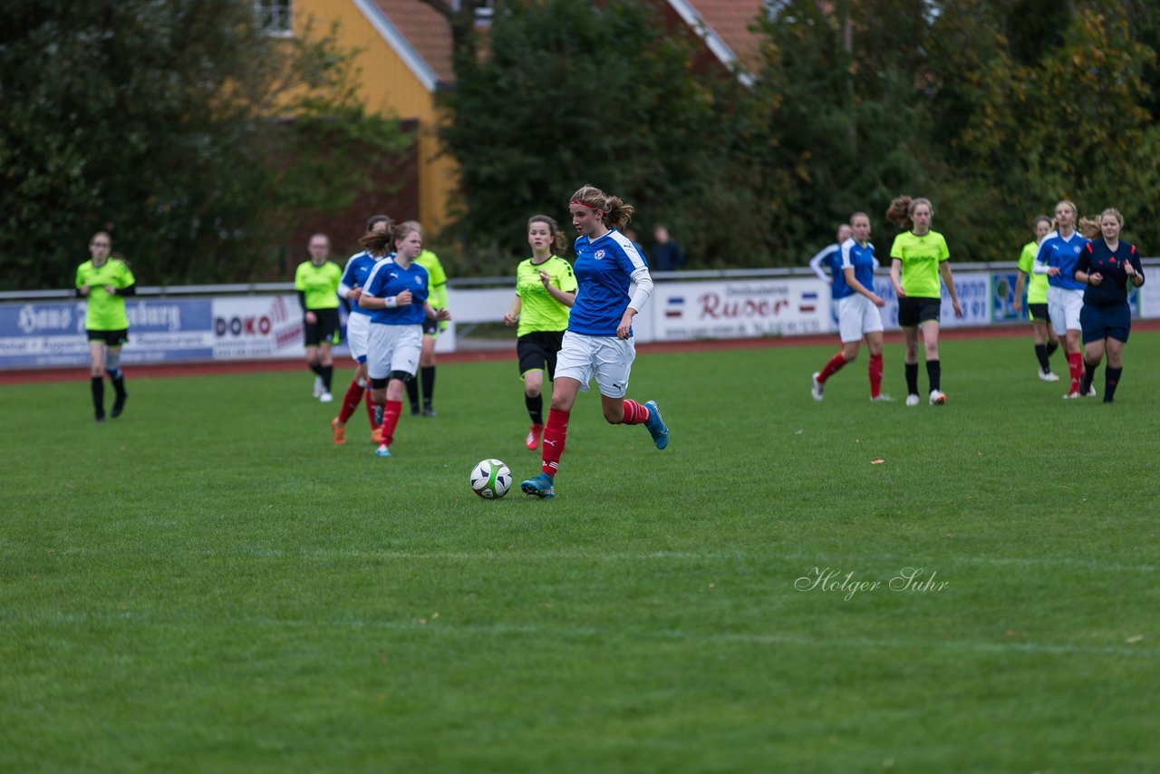 Bild 347 - B-Juniorinnen TSV Schoenberg - Holstein Kiel : Ergebnis: 0:23